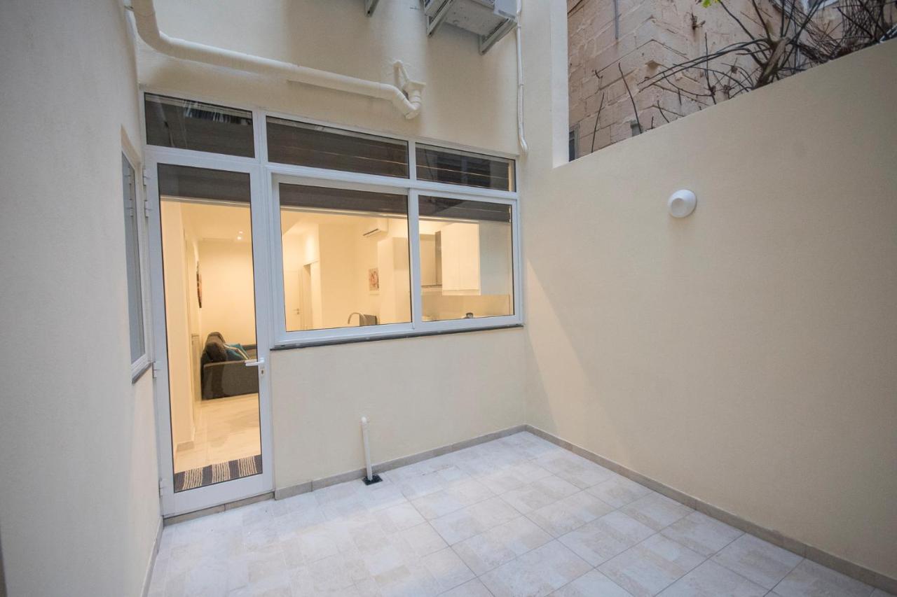 4 Bedroom Apartment Near Sliema Seafront Luaran gambar