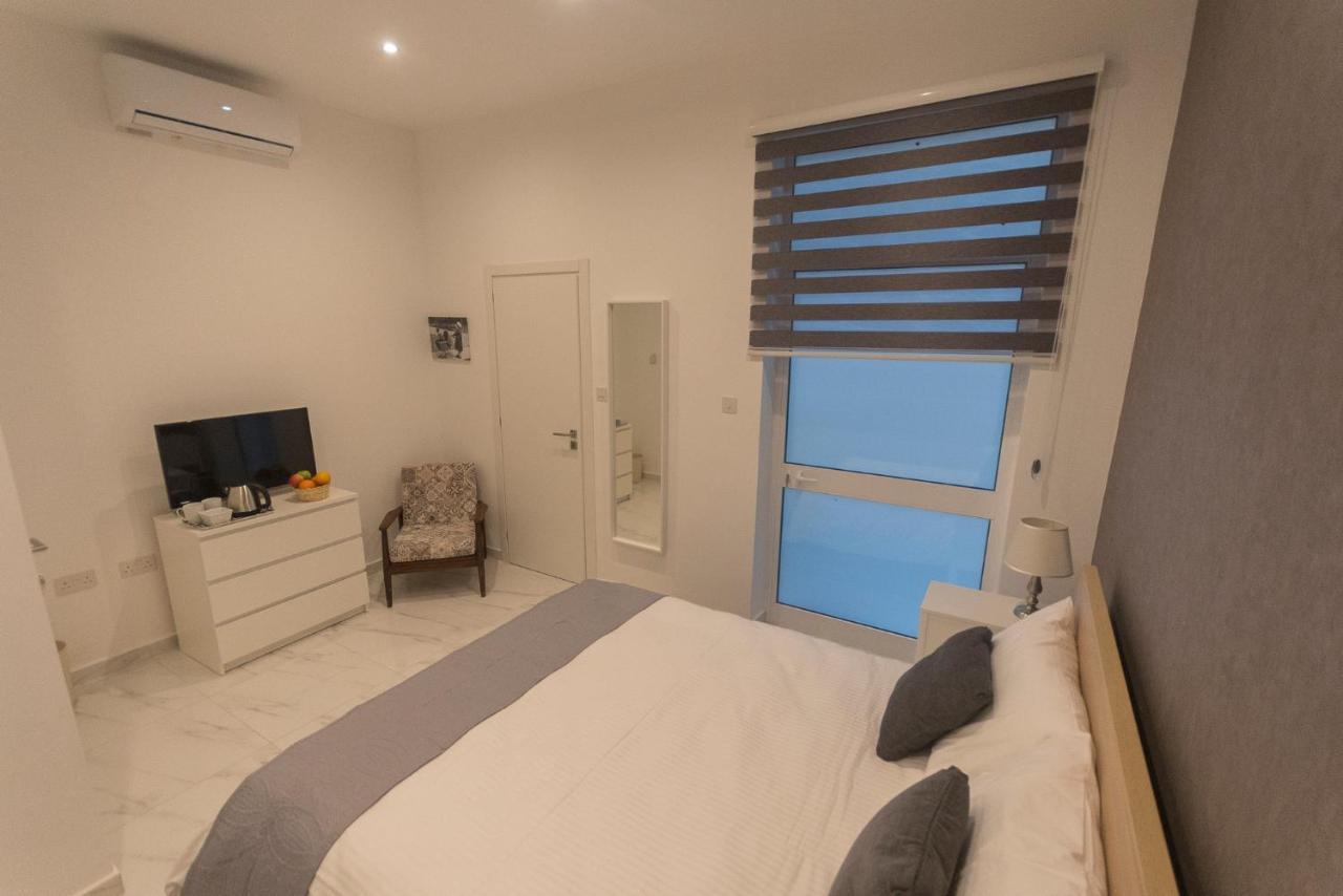 4 Bedroom Apartment Near Sliema Seafront Luaran gambar